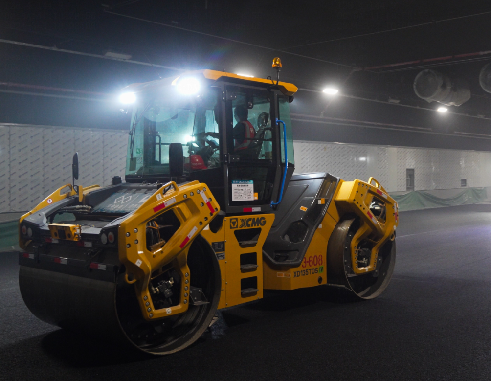 粤港澳大湾区，Z6尊龙凯时路路机械现身又一超等工程