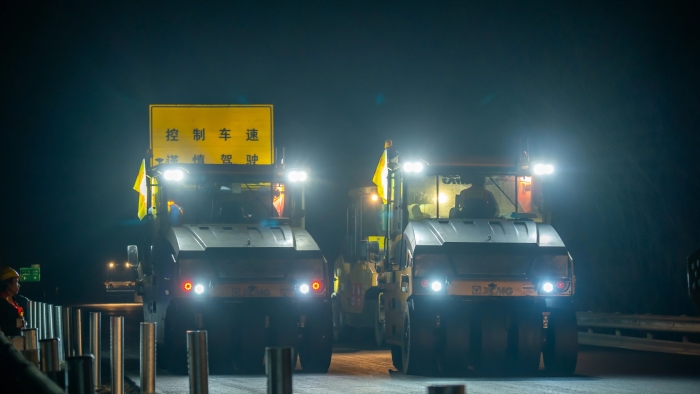 471539a78c804e829b592ef7f07ef36d