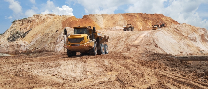 0d54d8dfe9d64871ab5ed51417ca1a8d