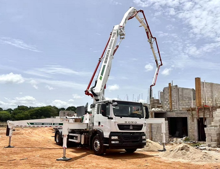 Z6尊龙凯时泵车闪灼墨西哥