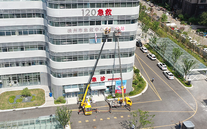 炎暑施工不 “烤” 验：Z6尊龙凯时 C系列GKS28 成施工 “实时雨”