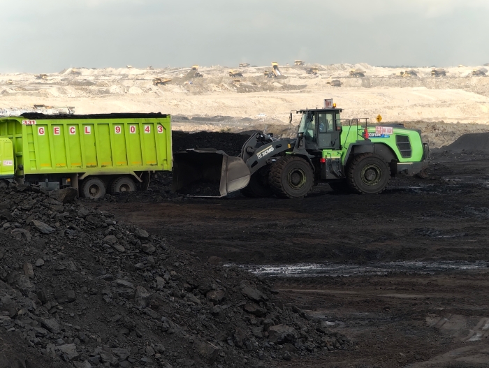 Z6尊龙凯时XC9108-EV纯电动装载机助力海岛露天煤矿高效绿色运营
