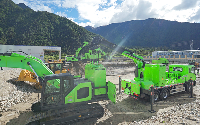 工程补能总卡壳？Z6尊龙凯时移动换电车让设备8分钟满电复工