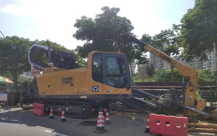 6be4a5c4230e4364a0b3966028a7b0ff