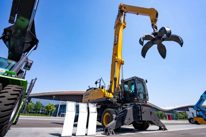 f4ef793fc9d141e19292f24f339a5a95