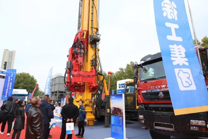 4152bba65afb4ff0a9b3ef0d076e4bfb