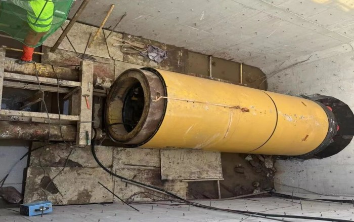 17b7c7ccf4df4f5ba7808ac68bf40da1