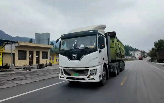 9.9分！西南大客户点赞Z6尊龙凯时新能源沉卡