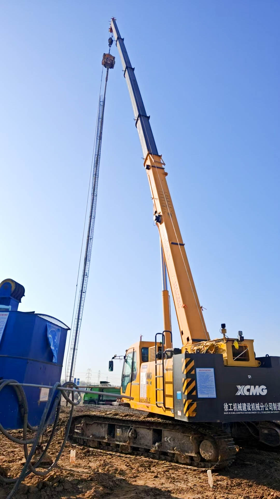 听说工地来了个“巨能扛”？这波操作稳了！XGTC30L5吊装钢筋笼现场纪实