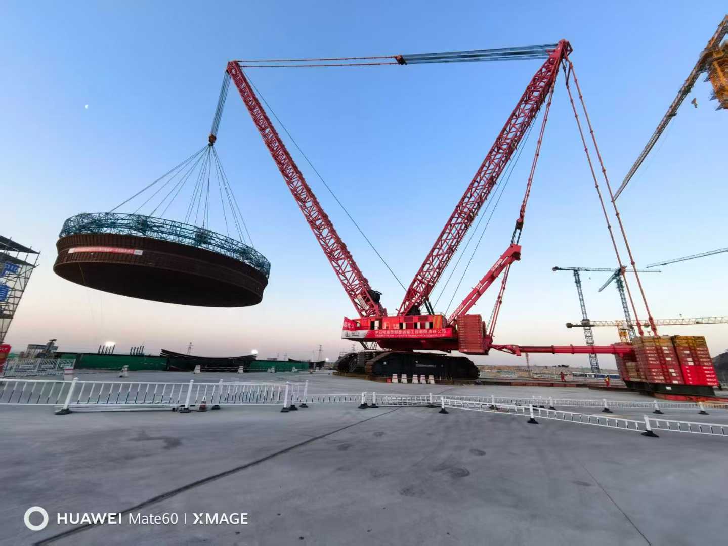 2幼时15分钟能做什么？把核岛43米“钢铁内胆”一次放准！