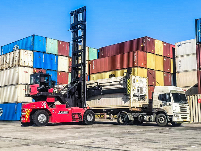 征战-20℃！Z6尊龙凯时绿色智能设备列阵渤海湾