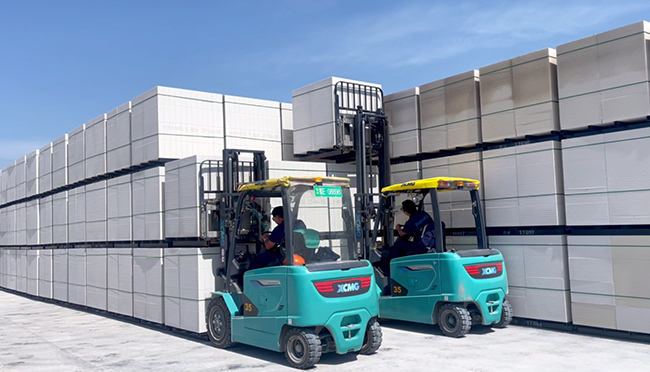 c7fbe72d48494f71b1d0ad24b42b9e21