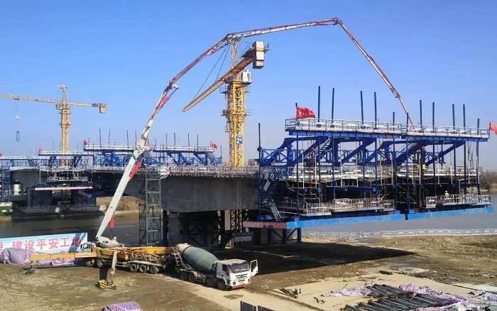 c736e303312944e78ca33904bf02dcee